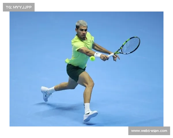 阿尔卡拉斯ATP总决赛取开门红，对阵德米纳尔五战全胜