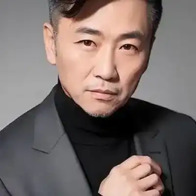 龚涵天