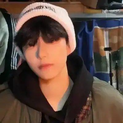 邬茜梧